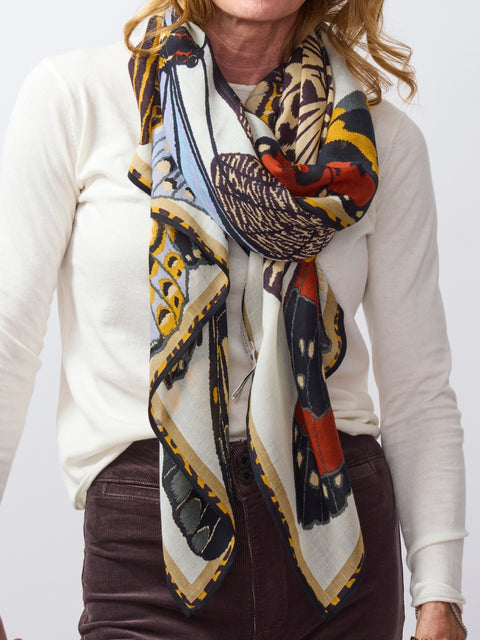 Papillons Scarf, Blanc