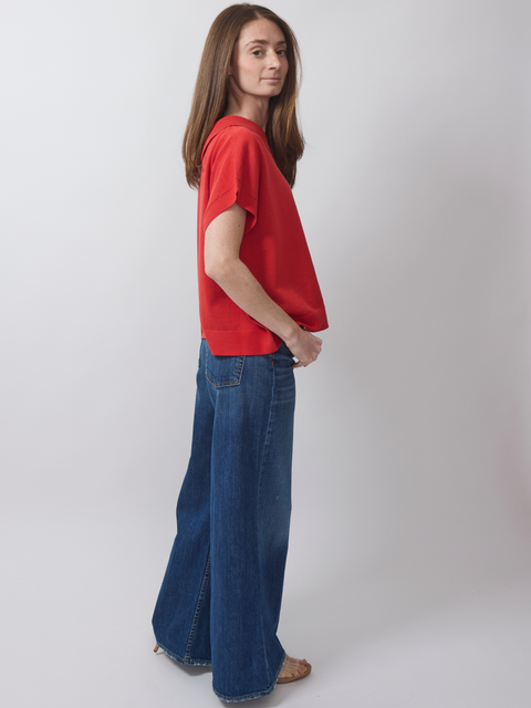 Lily, red
