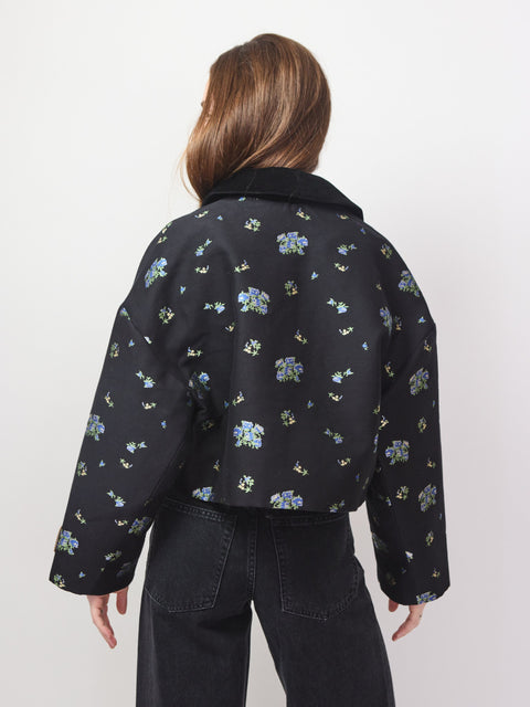 Bebeth, black small flower