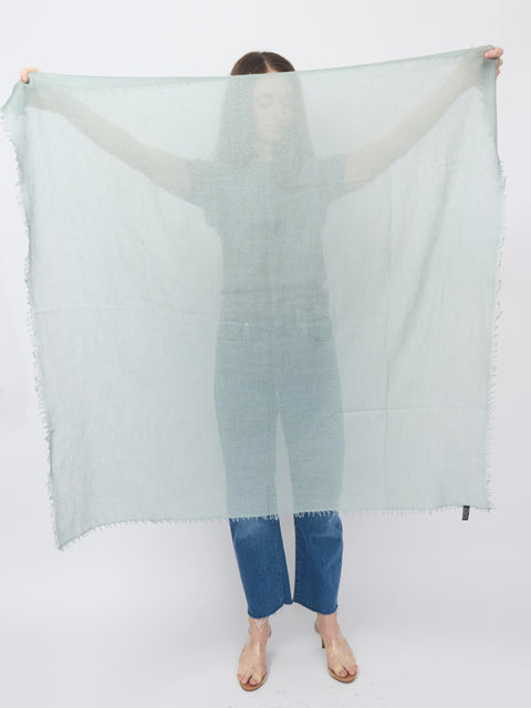 Whisper Cashmere Poet Square, sea foam