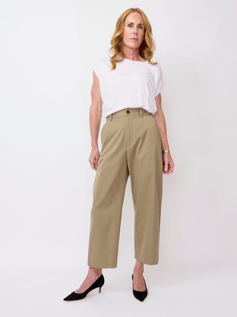 Ecru, khaki
