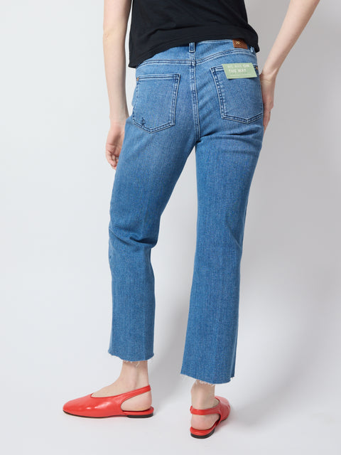 Vic Crop, Brilliant Blue