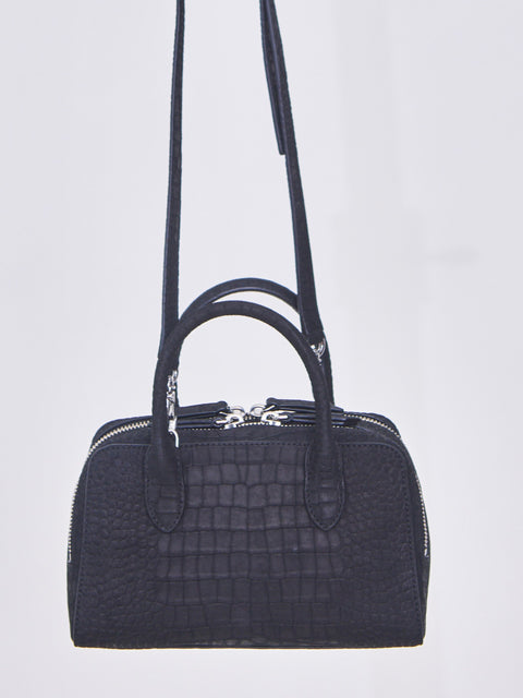 The Ivy 22, black