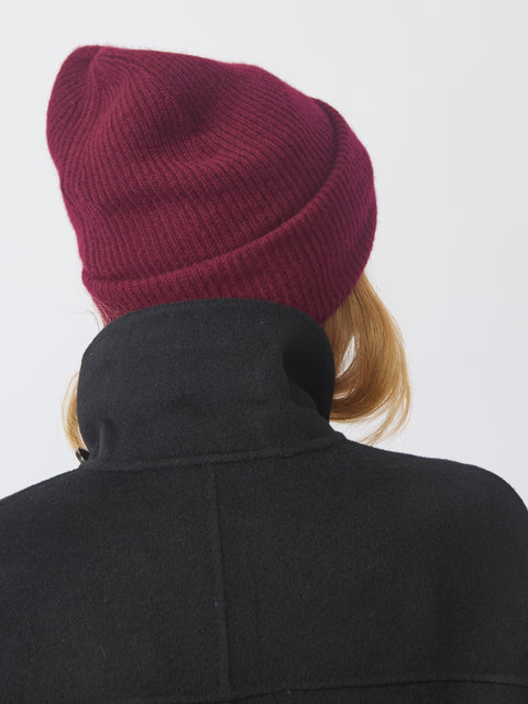 Stockholm Beanie, Deep Plum