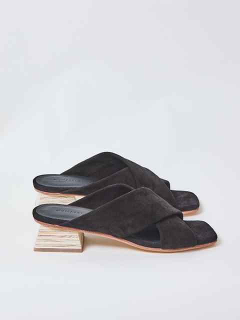 Sasha, coal suede