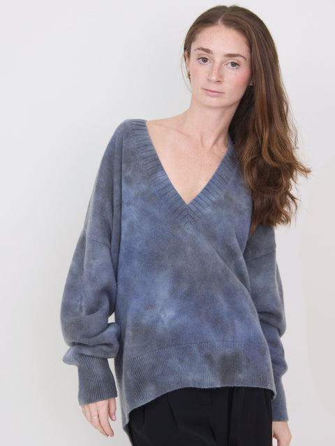 Intense V-Neck, Blue Night