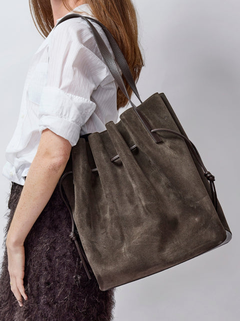 Scallop Tote Suede, Ganache