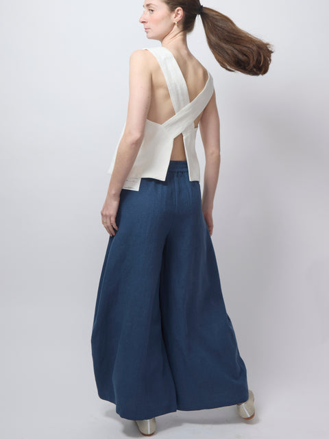 Kono Pant, river