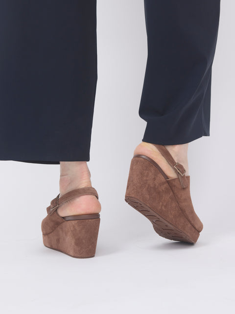 Alvara Wedge, Chestnut