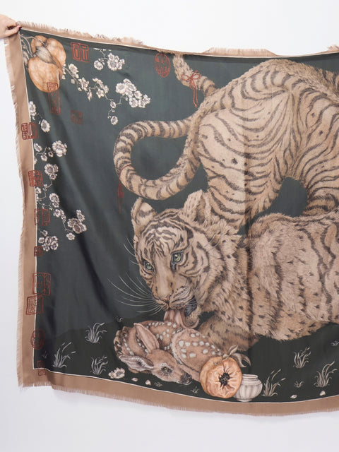 Zouyu, Cry the Deer, 135x195cm, Fir/Fawn