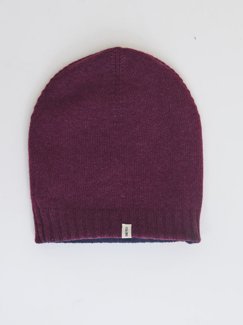Reversible Cashmere Beanie, beluga/shiraz