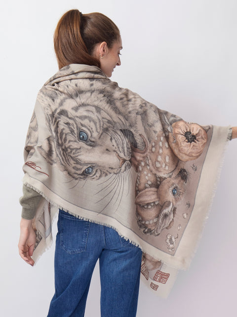 Zouyu, Cry the Deer, 135cm silk/wool, Clay/Bone
