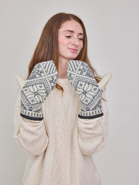 Nordic Wool Mitt, Grey/Off White