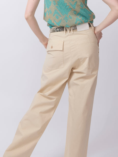 Isandro Pant, coloniale