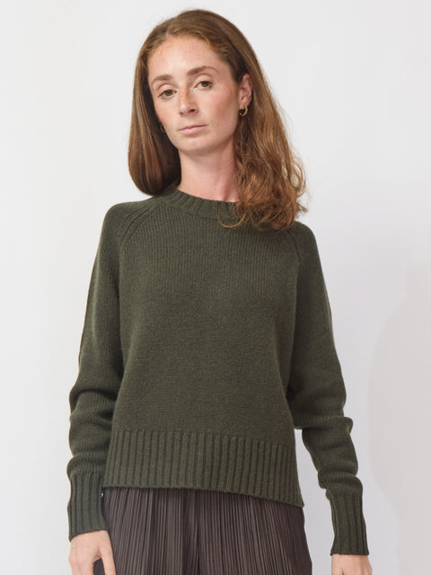 Cozy Raglan Roundneck, Pine Tree