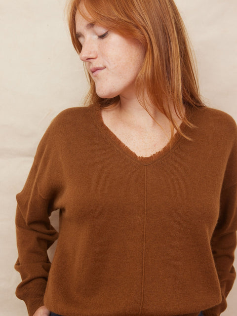 Fringe V-neck, Cognac