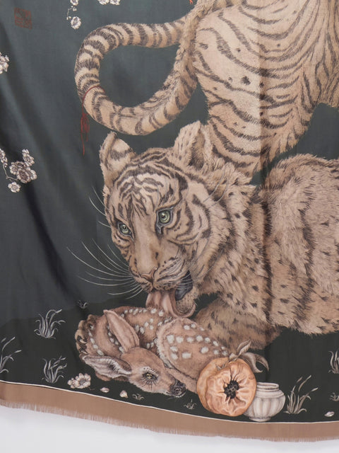 Zouyu, Cry the Deer, 135x195cm, Fir/Fawn