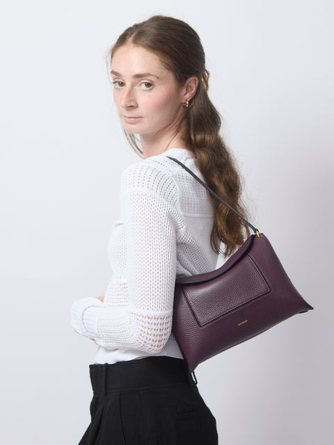 Penelope Slouch, Aubergine Crust