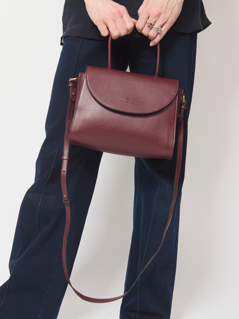 Linnea 1978 Top Handle, black cherry