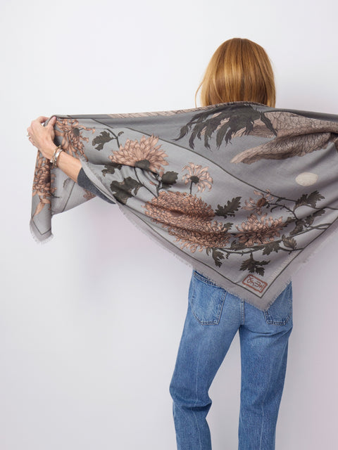 Wind Dancer, Heaven Caller, 135cm silk/wool, Ash/Cinder