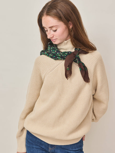 Lauren, vintage oat