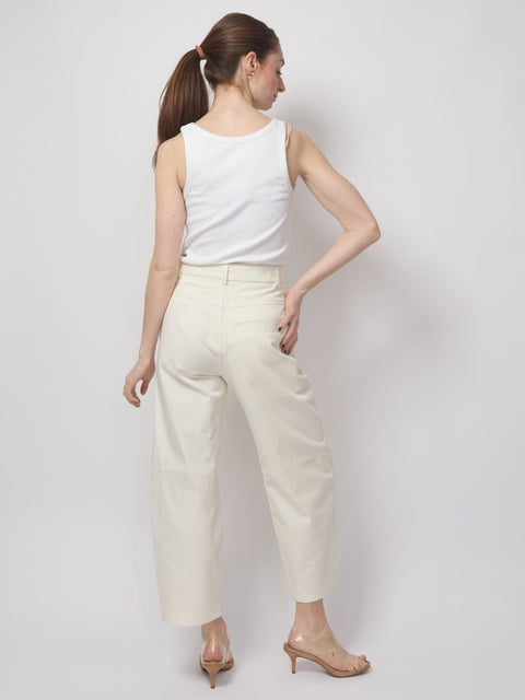Cosmo, off white