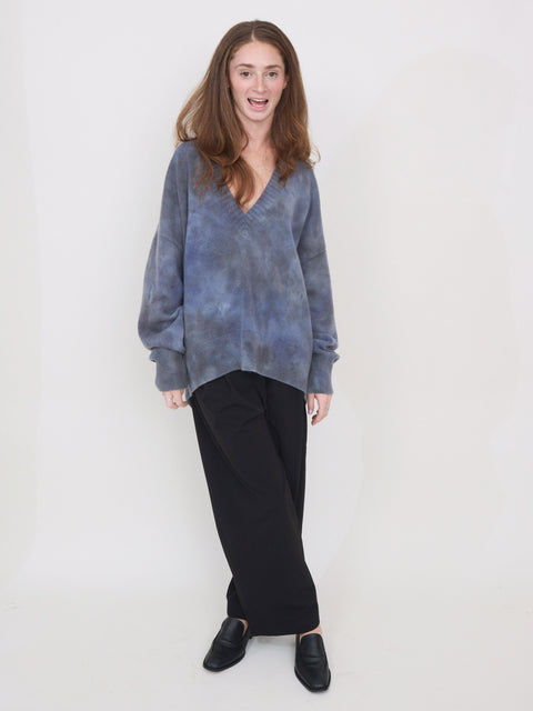 Intense V-Neck, Blue Night