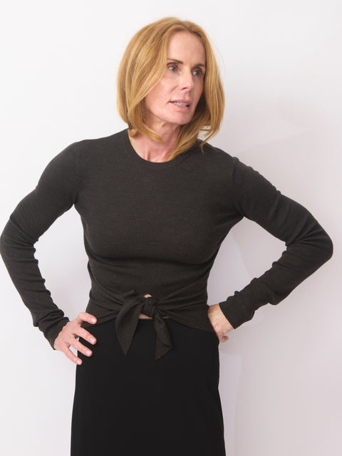 L/S Crewneck w/ Tie-Front, Dark Brown