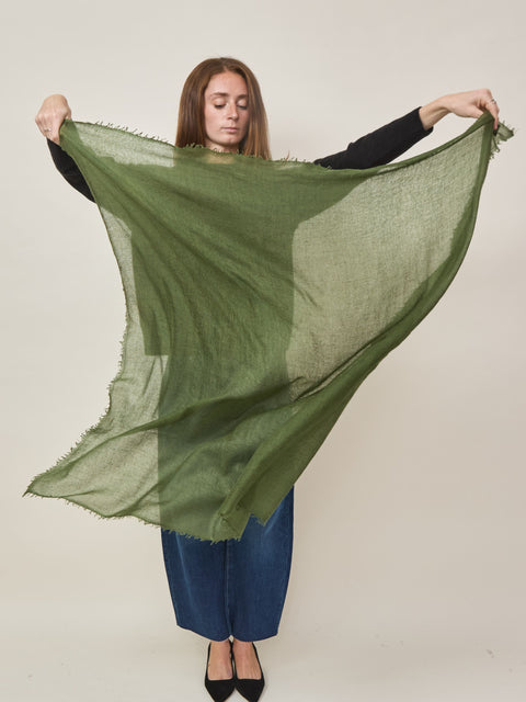 Whisper Cashmere Poet Square, dark khaki