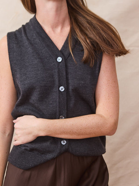 Chiara Vest, Anthracite