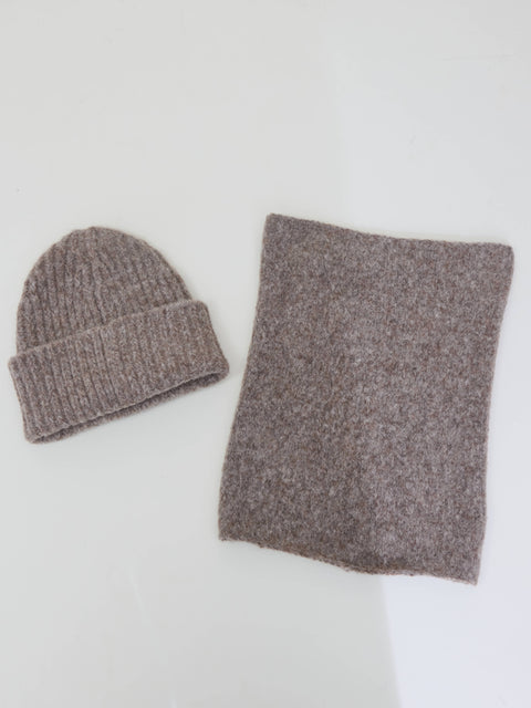 Giles Alpaca Hat, oatmeal
