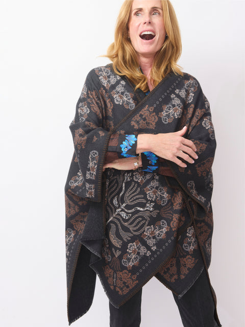 Pancake Poncho, Lace Floral
