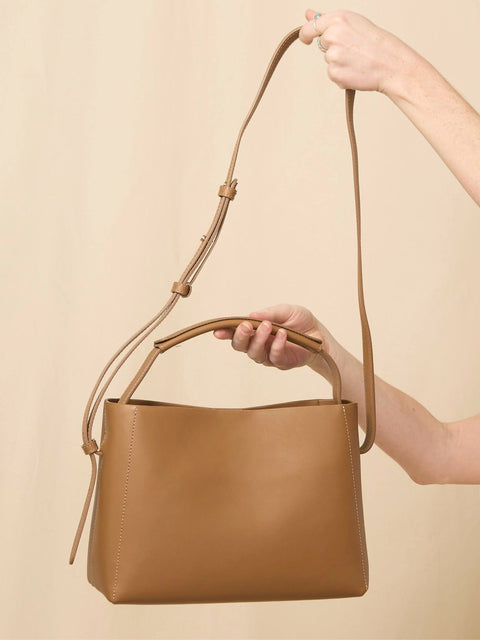 Hedda Midi Handbag, Nut