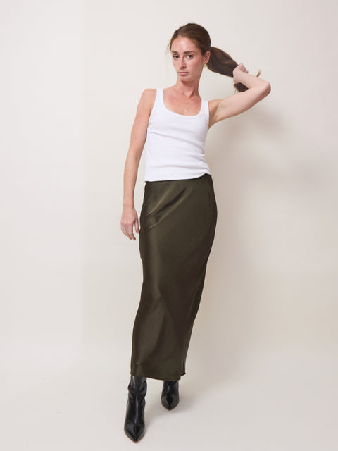 Saagneta skirt, deep forest