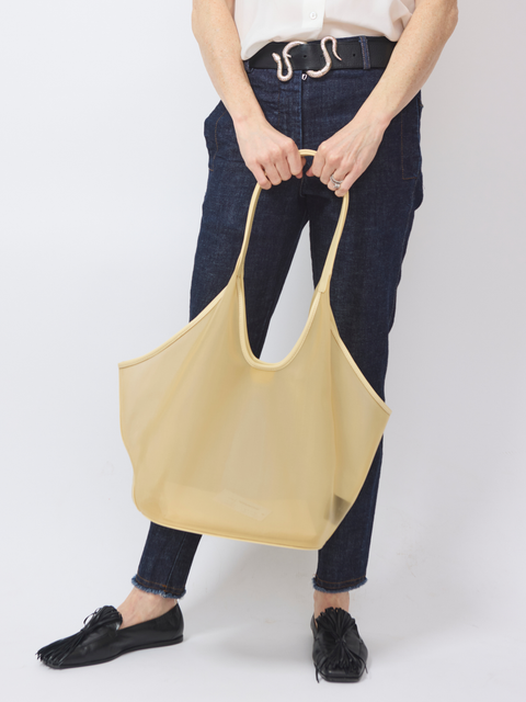 Phantom, butterscotch mesh