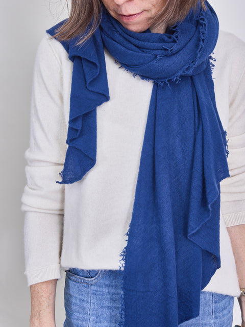 Love Scarf, Dye