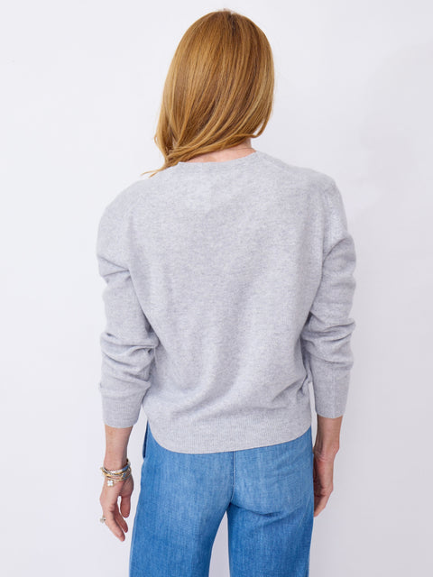 Light V Neck, Titanium