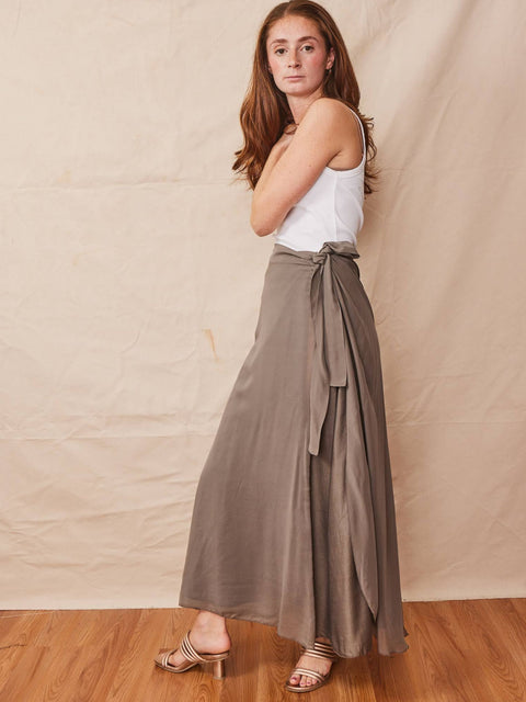 Magnolia Skirt, Sable