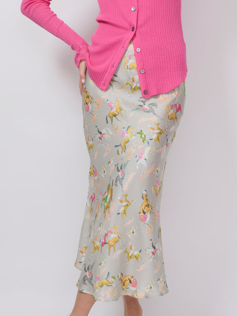 Nola Silk, Cavallo Gris