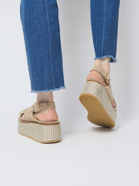 Ambra, gold