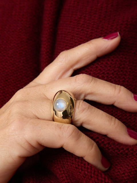 Pebble Cabochon Ring, moonstone