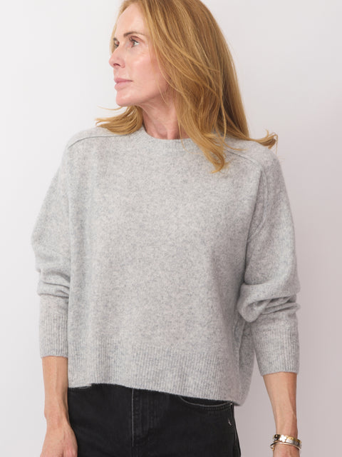 Helly Sweater, Gray