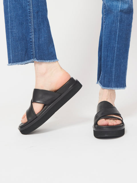 Olsen, black