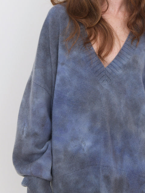 Intense V-Neck, Blue Night