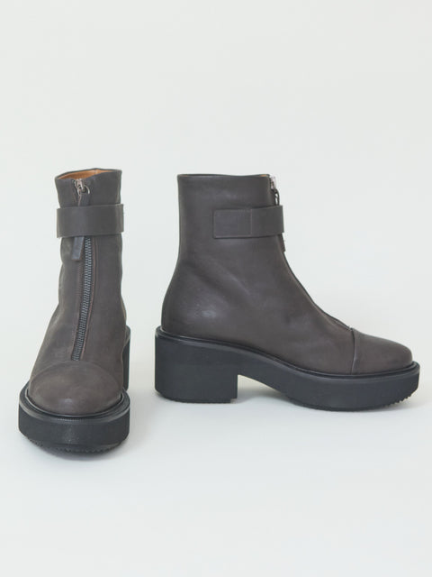 Eadrama, disco brown