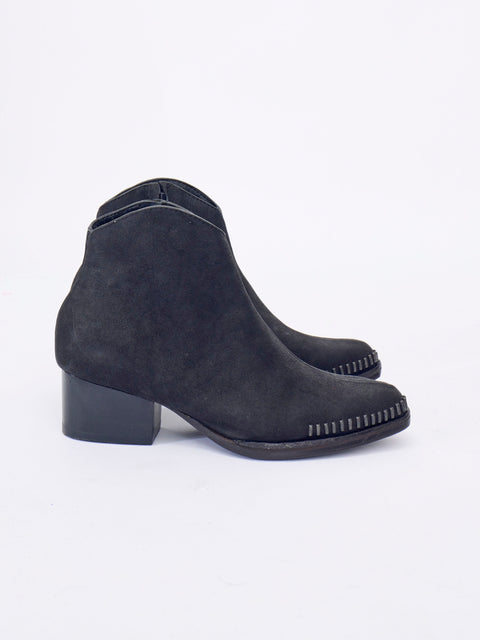 Ravi Boot, Black