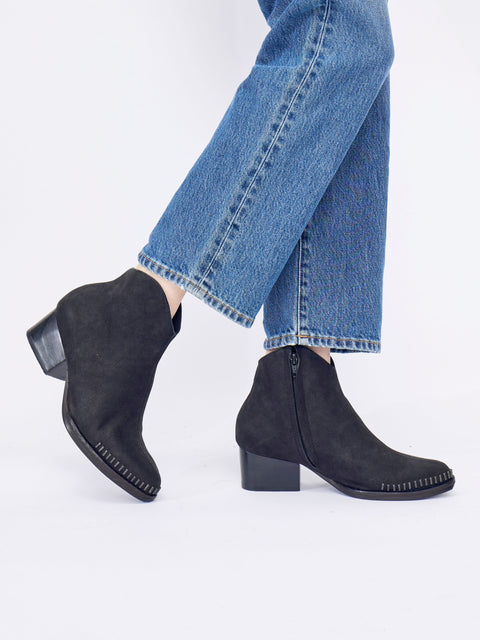 Ravi Boot, Black