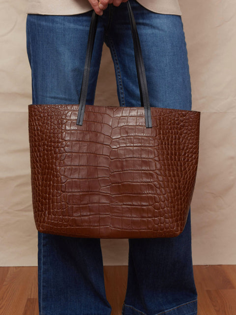 Essential Tote, Hickory Gator