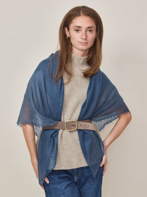 Whisper Cashmere Poet Square, dark mid blue