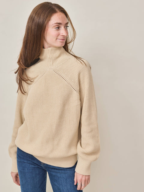 Lauren, vintage oat